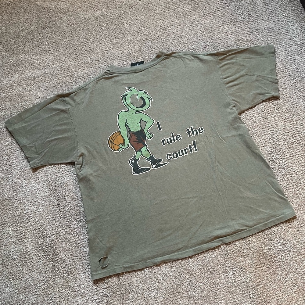 VTG 90’s OGIO Distressed Chump Basketball Tee - Picture 2 of 9